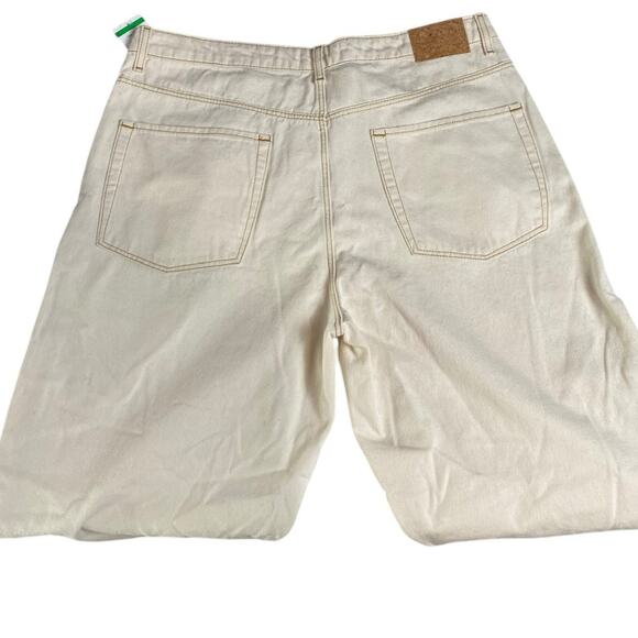 ASOS DESIGN Baggy Fit Jeans in Ecru | Mens 38 x 32 NEW - Picture 3 of 7